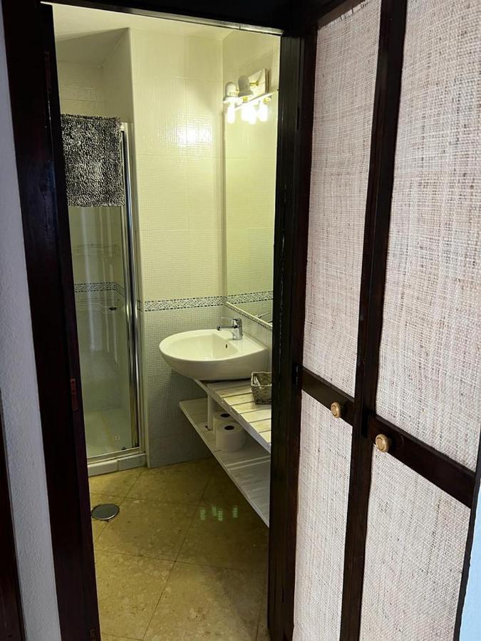 Apartamento Gr 2 Apartment Cordoba Luaran gambar